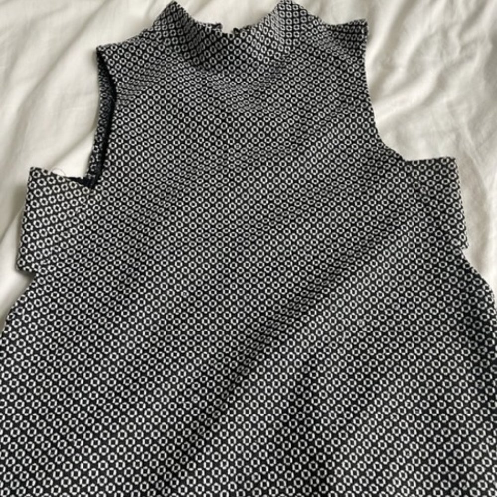 Vintage Retro High-Neck Dress with Beautiful Stitchwork